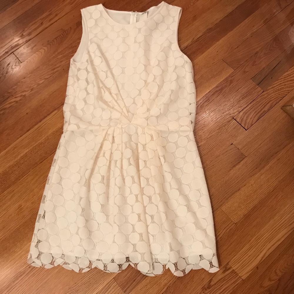 Ali Ro Dress Size 8 creamy white